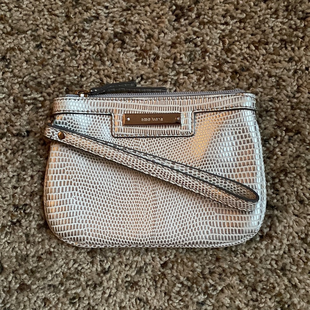 Nine West Wristlet